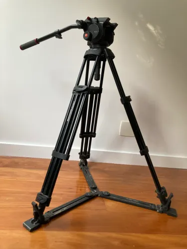 Tripé Profissional Manfrotto 504HD + 546GB com Case | Cabeça Fluida | R$ 3.600