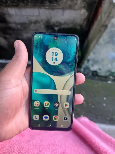 Moto G52