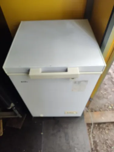 Vende-se Freezer Horizontal 220v