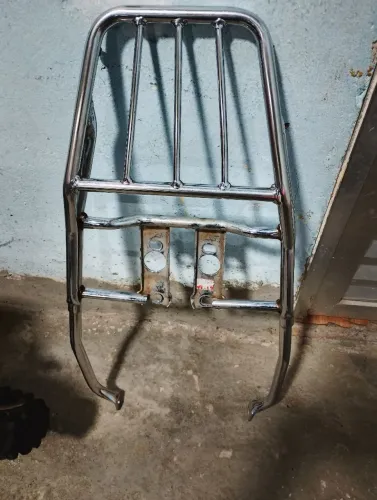 Bagageiro Tubo Fixado No Amortecedor Titan 150 2009/2013