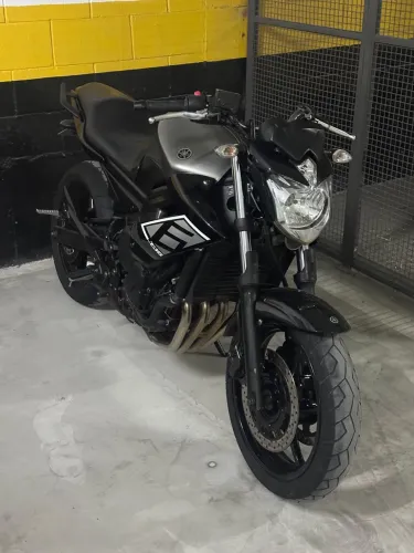 VENDO OU TROCO XJ6 40 MIL