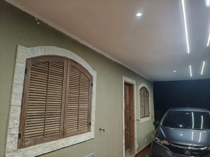 Casa à venda na Praça da Ponte