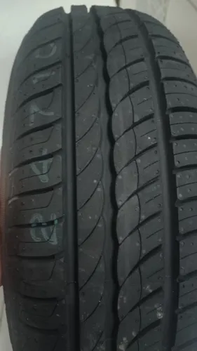 Pneu Pirelli Cinturato P1 175/65 R14 82T (só 1)