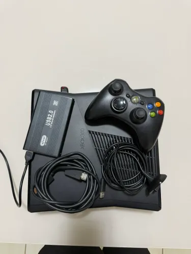 Xbox 360 desbloqueado + 62 jogos + HD de 500GB