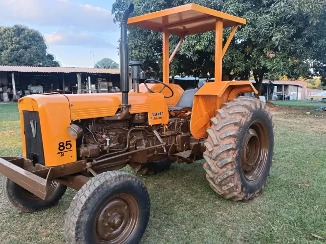 Trator Valmet 85id