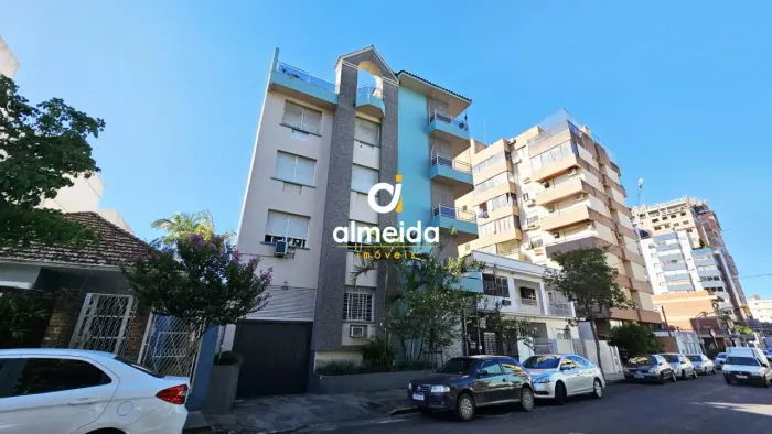 COBERTURA COM PISCINA NO CENTRO DE SANTA MARIA