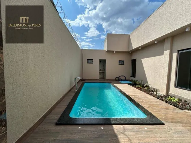 Casa nova para locação ou venda com piscina no Jardim Itália!