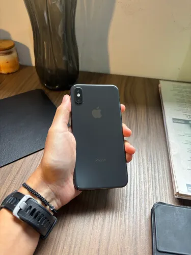 iPhone X MUITO CONSERVADO 
