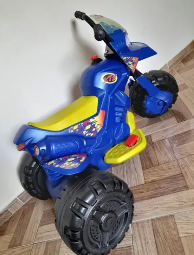 Moto Elétrica infantil