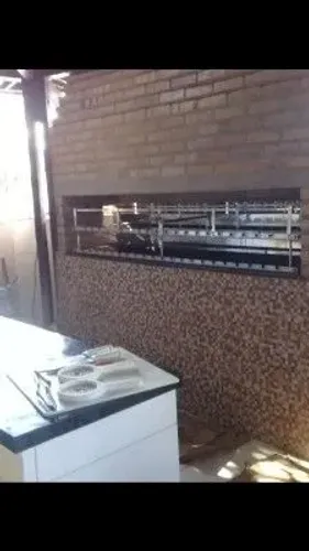CHURRASQUEIRA COMERCIAL. 