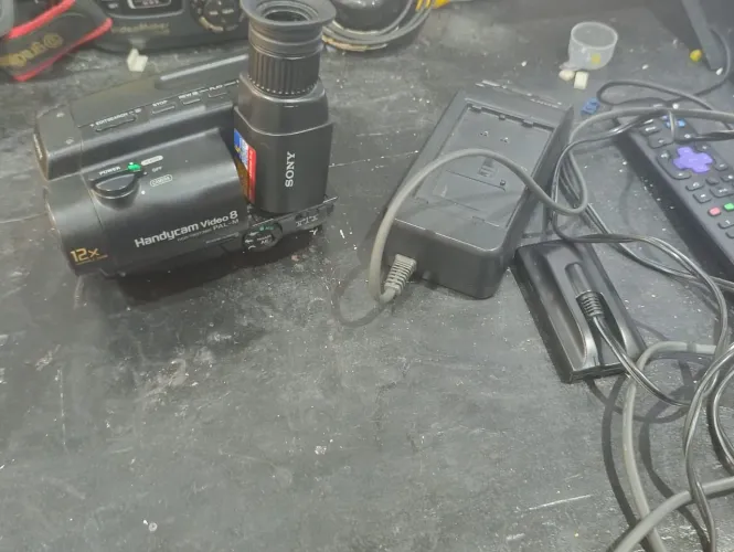 camera handycam vendo ou troco