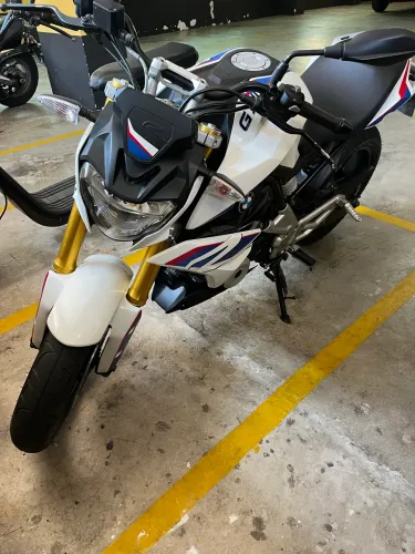 BMW G310R