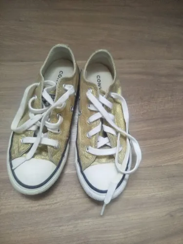 Sapato all star dourado tamanho 29