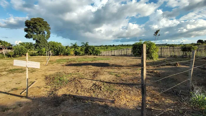 Vende um terreno no jacamim km 20 , ramal terra amarela, já com água encanada.....