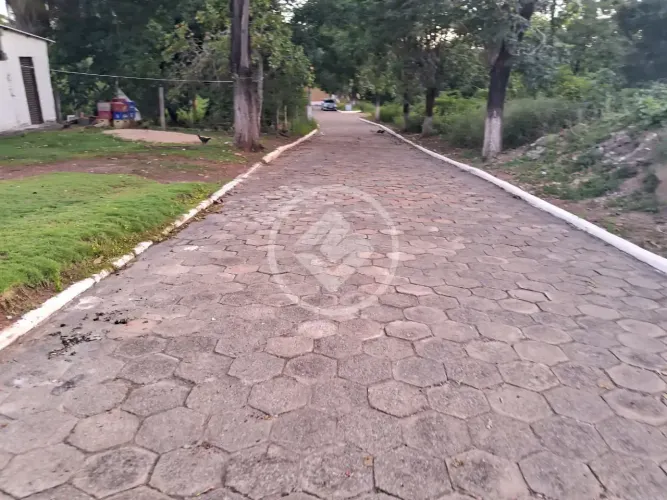 Chácara em Acorizal beira do rio Cuiabá para os amantes da pesca, com estrutura de rua asf