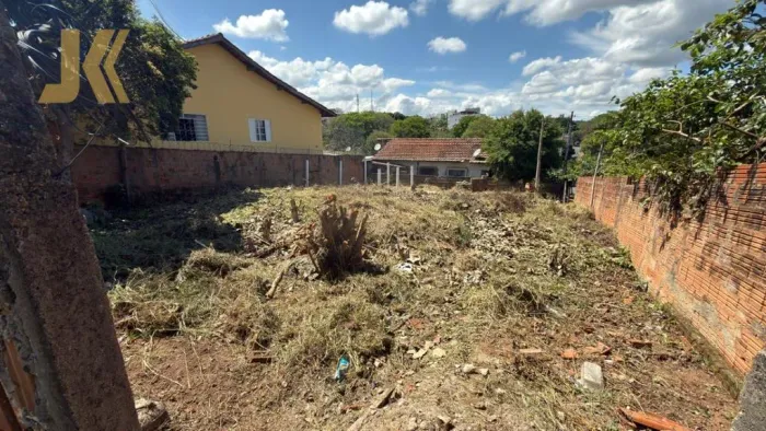 Terreno à venda em Jaguariúna, Jardim Haruji, com 282.57 m²