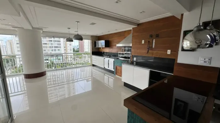 Exceente Oportunidade!!! Imóvel para aluguel e venda tem 242 metros quadrados com 4 quarto