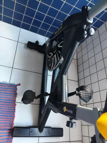 Bicicleta Ergométrica / Spinning