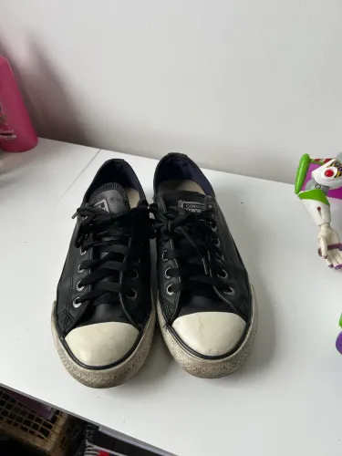 Tênis All Star cano baixo em couro - Tam 36