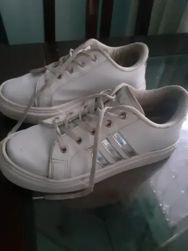 Tênis Adidas numero 41 42