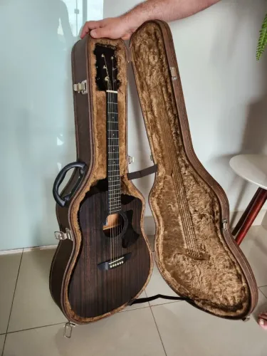 Hard case marrom para violão Folk