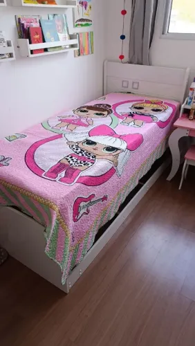 Cama infantil branca 