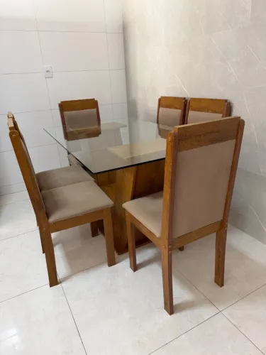 Mesa de jantar retangular