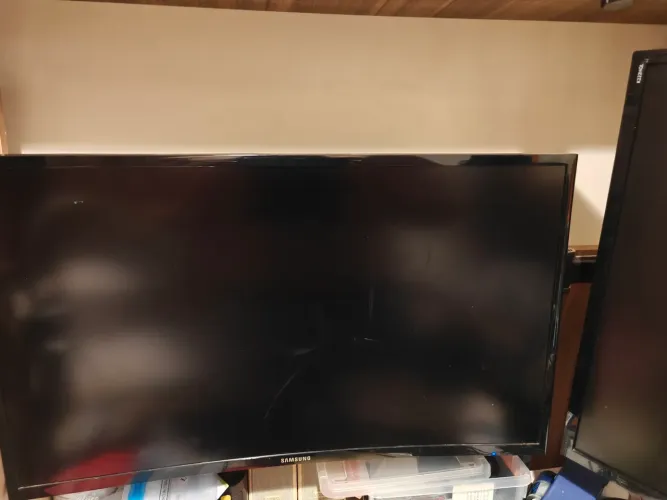 Monitor curvo 27'' Samsung cf398