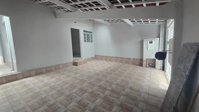 Casa com 2 dormitórios à venda, 121 m² por R$ 339.200,00 - Parque São Luís - Taubaté/SP