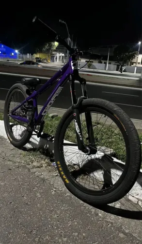 Bike gios Dj com maxxis 