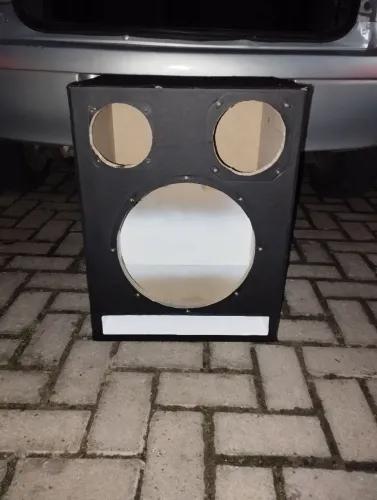 Vendo Caixa para Som Automotivo