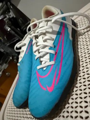 chuteira futsal nike phantom masculina 38