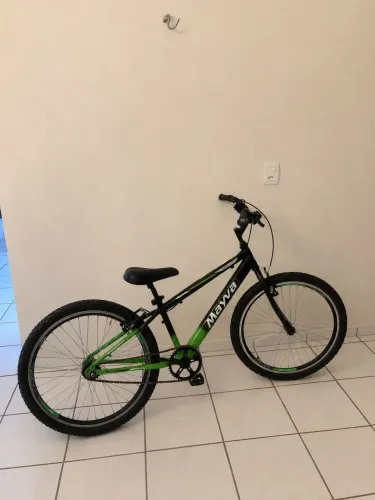Bicicleta aro 24 nova