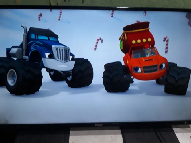 Tv 39Philco NÃO eh SMART