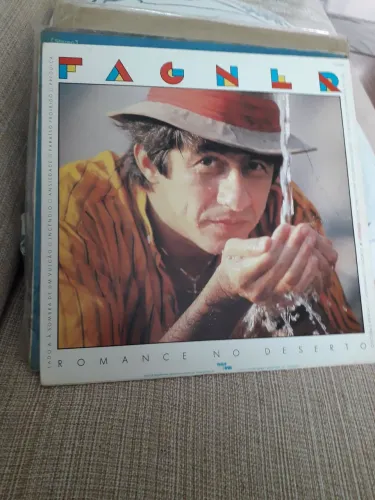 KIT. C/ 50 DISCOS DE VINIL