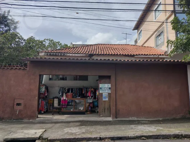 Casa com 4 dormitórios à venda por R$ 850.000,00 - São Francisco - Niterói/RJ
