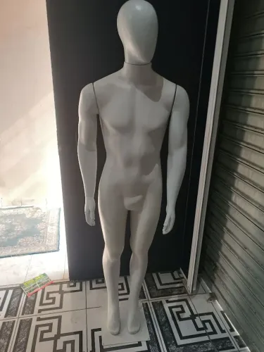 Manequim masculino