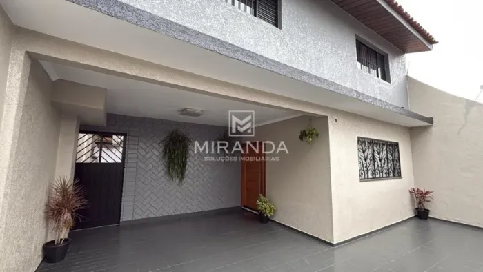 Sobrado em V. Carvalho 5 quartos, 5 vagas de garagem, área gourmet com piscina
