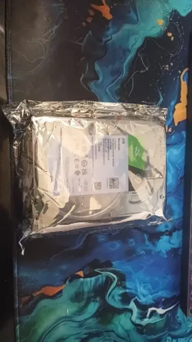 HD 8TB NOVO e LACRADO - Seagate BarraCuda ST8000DM004, 3.5", SATA III