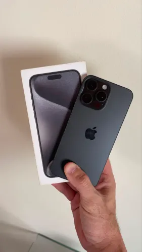 iPhone 15 pro Max 256gb todo original 