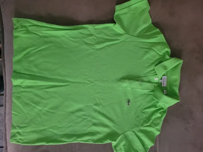 Camiseta Verde