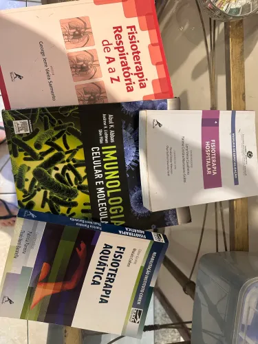 Kit de livros para a área da saúde
