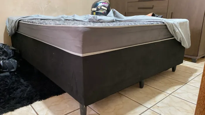CAMA CASAL