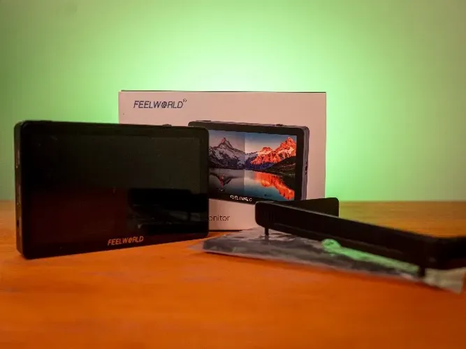 Monitor Feelworld F6 Plus V2 (Touchscreen 5.5?)