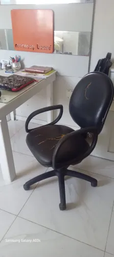 Cadeira giratória escritório!