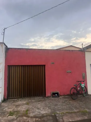 ?CASA NA CIDADE OPERÁRIA ?