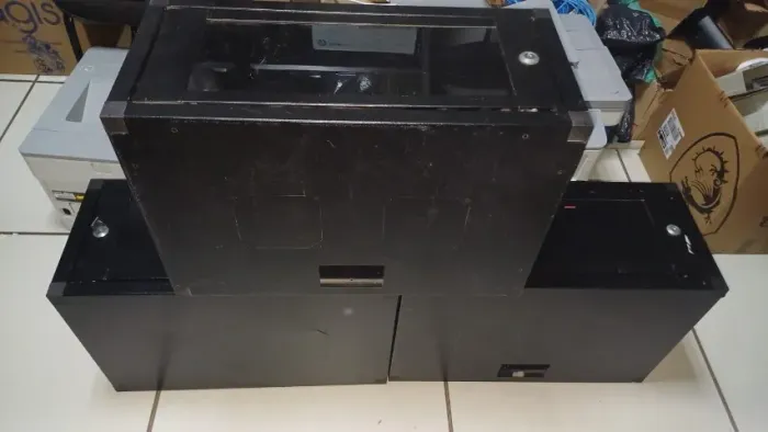 Mini Rack 8Ux470mm Parede Preto Pier Telecom Para Servidor CFTV e Rede
