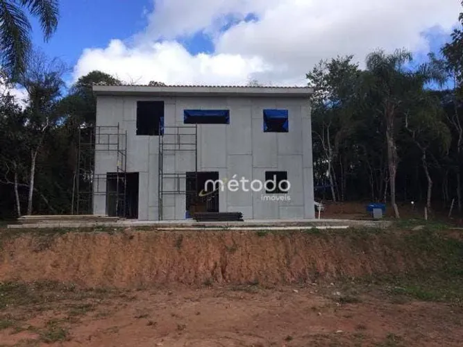 Chácara com 2 quartos à venda, 5000 m² por R$ 680.000 - Bairro Freguesia da Escada - Guara