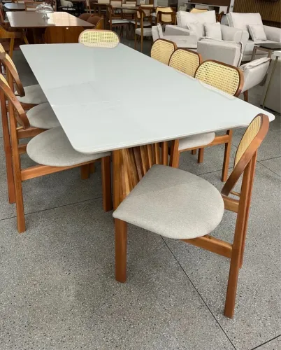 MESA DE JANTAR 2.20x1.10 COM 8 CADEIRAS ENCOSTO NO RATAN