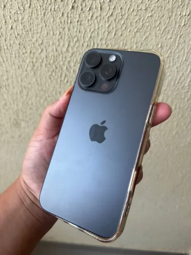 iPhone 15 pro max 512gb ( pego inferior + volta ) 